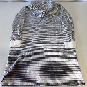 Women’s Vineyard Vines Beach Hoodie Sweatshirt